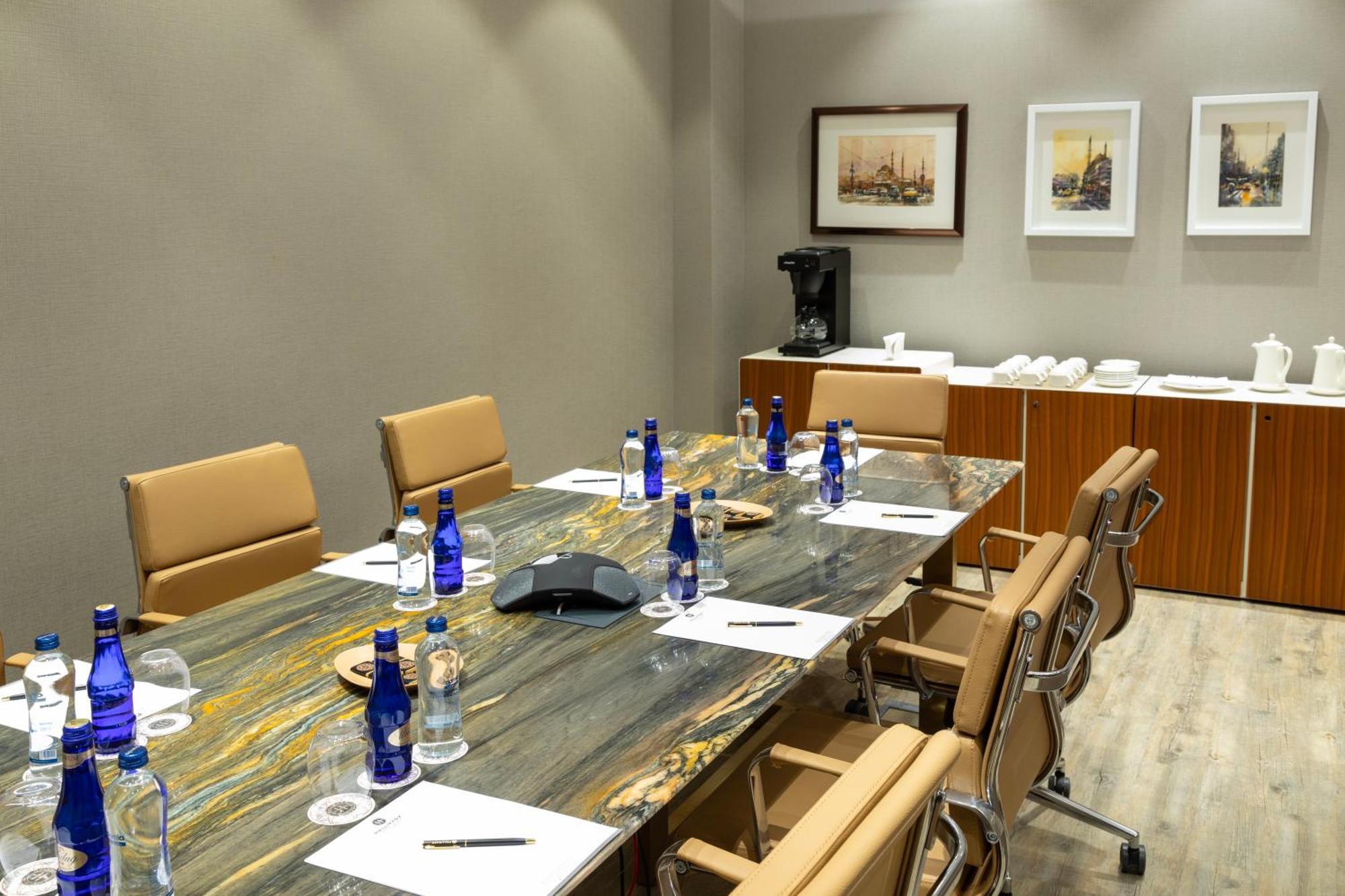 Hallmark Hotel & Spa Истанбул Екстериор снимка